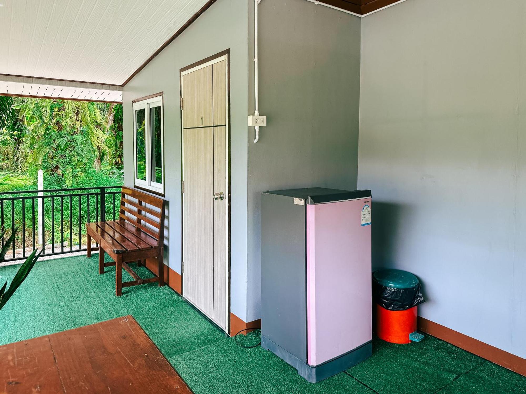 Baan Panmala Guesthouse - Ao Luek, Krabi By Eksteriør billede