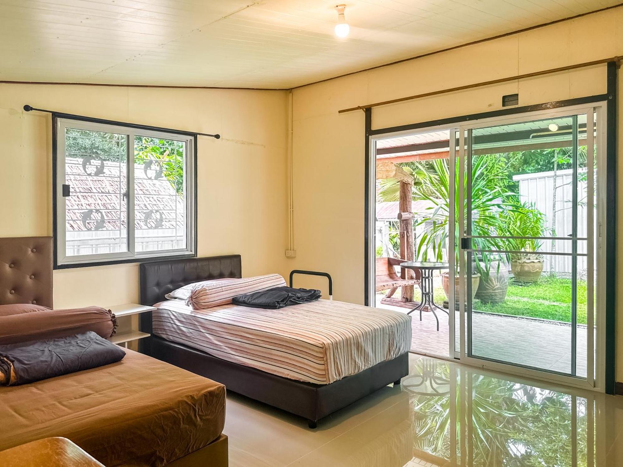 Baan Panmala Guesthouse - Ao Luek, Krabi By Eksteriør billede