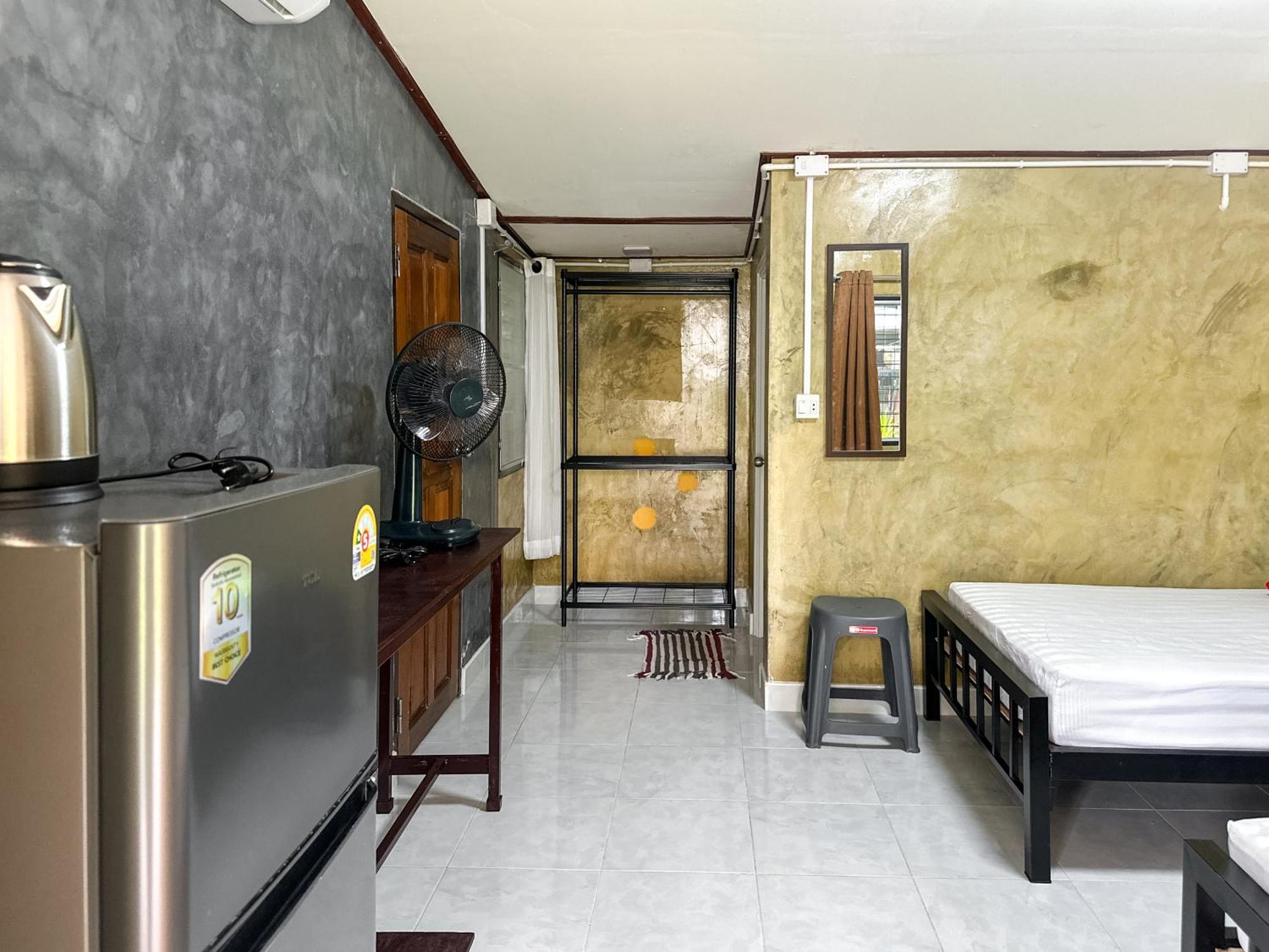 Baan Panmala Guesthouse - Ao Luek, Krabi By Eksteriør billede
